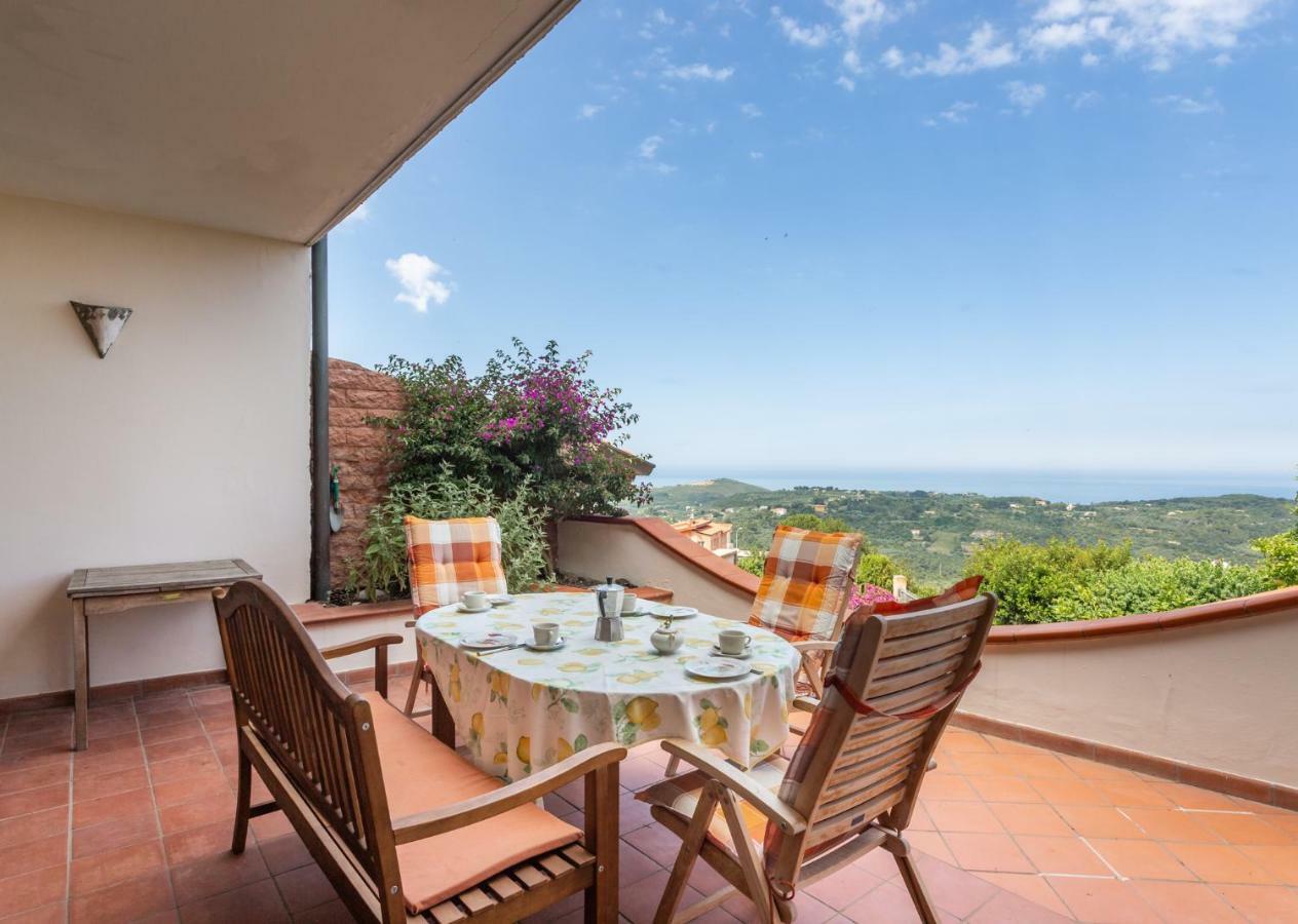 Casa Vista Mare Bosa/Magomadas 外观 照片